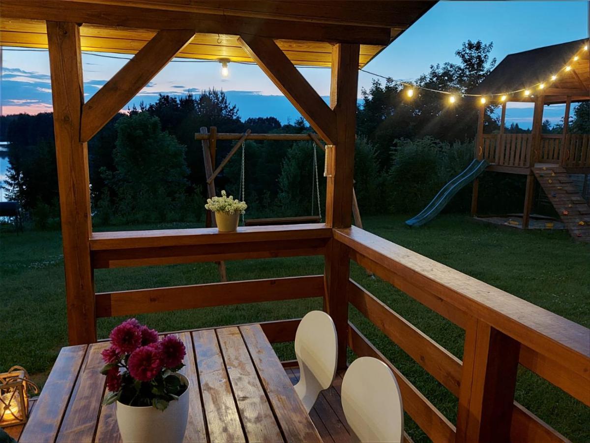 Domek Z Kominkiem Nad Jeziorem Z Jacuzzi Ogrodowym Sumowo  Extérieur photo