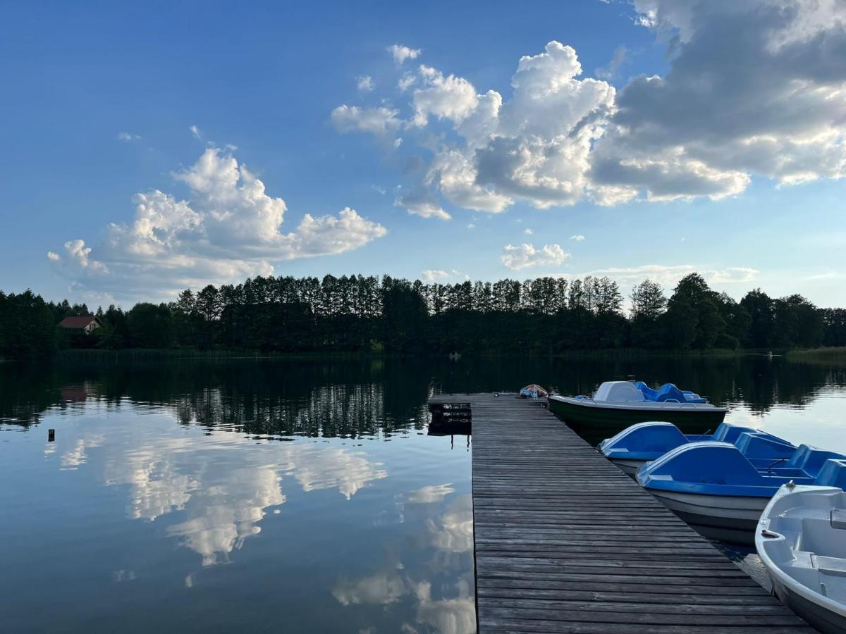 Domek Z Kominkiem Nad Jeziorem Z Jacuzzi Ogrodowym Sumowo  Extérieur photo
