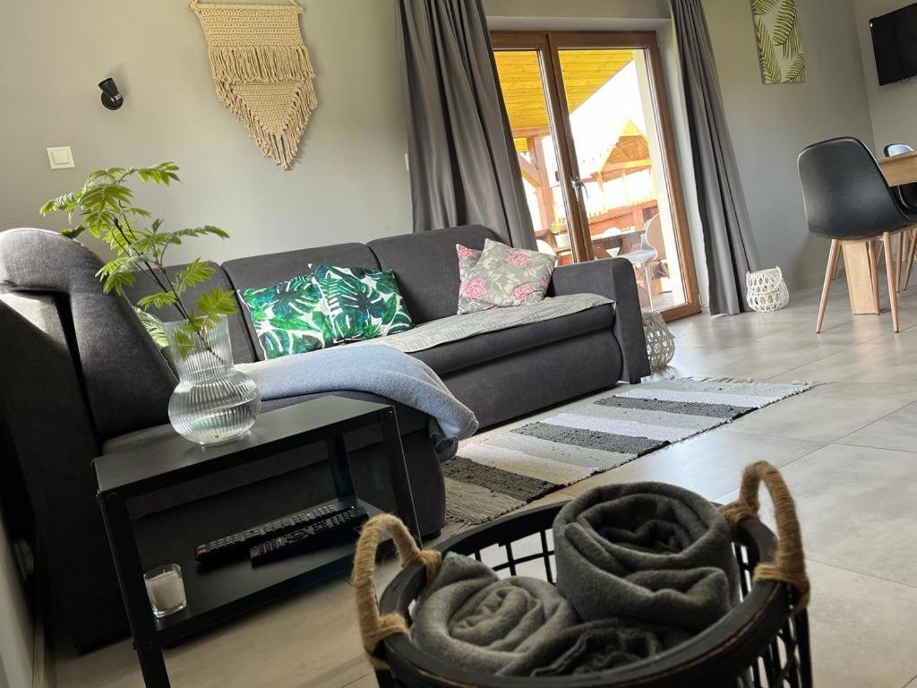 Domek Z Kominkiem Nad Jeziorem Z Jacuzzi Ogrodowym Sumowo  Extérieur photo