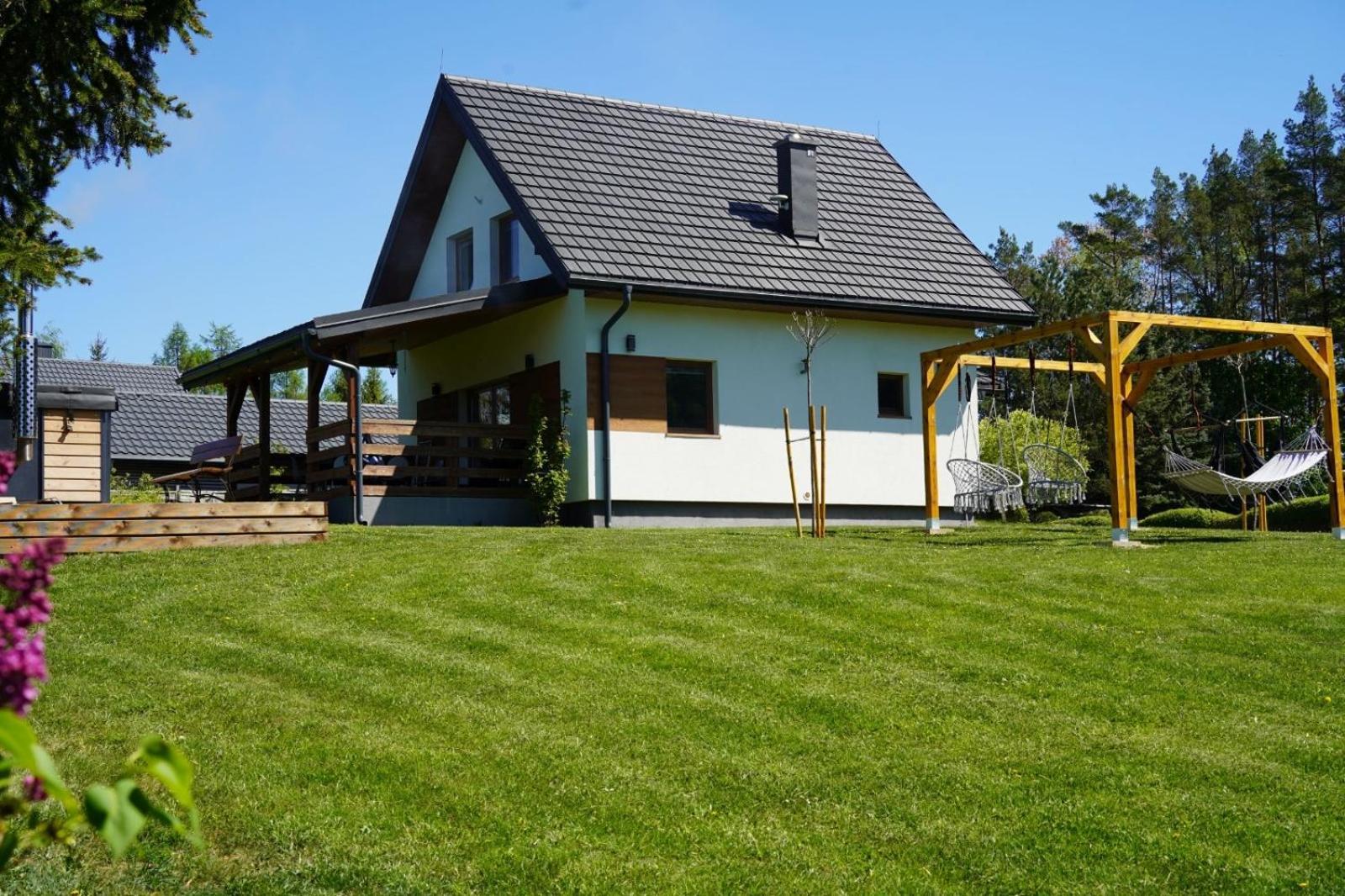 Domek Z Kominkiem Nad Jeziorem Z Jacuzzi Ogrodowym Sumowo  Extérieur photo
